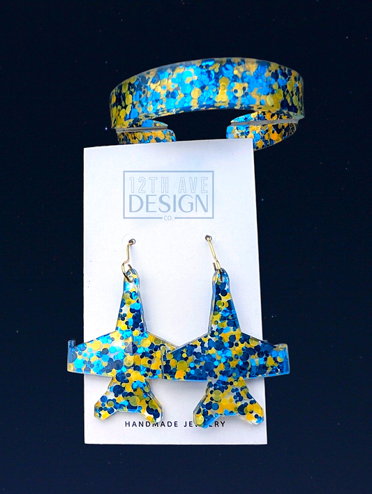 Blue and yellow glitter dots jets earrings