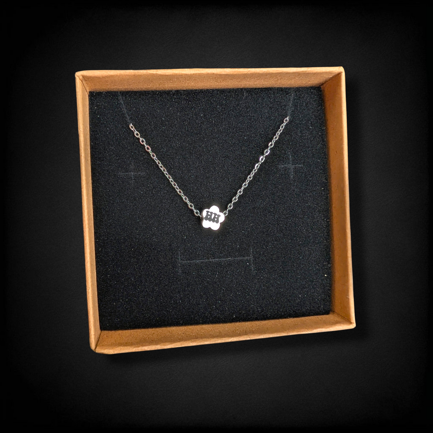 Tiny Daisy Charm Necklace