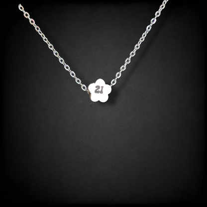 Tiny Daisy Charm Necklace