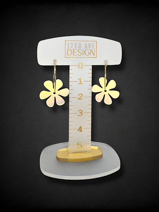 Floating Daisies (Made to Order)